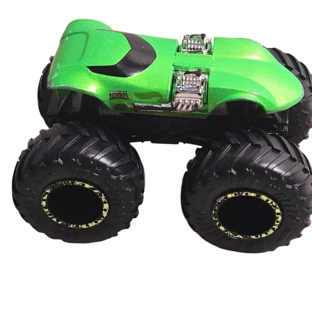 Hot Wheels Monster Trucks Green Truck